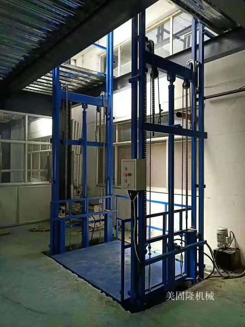 白银室内导轨式升降机厂家